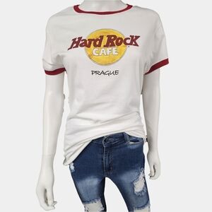 Hard Rock Cafe Prague Short Sleeve Crew Neck 100% Cotton Tee Size L